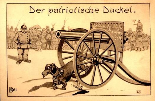 Peeing Dog Dachshund Crowd WWI