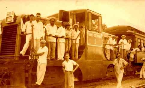 Cubans Political Train Real Photo