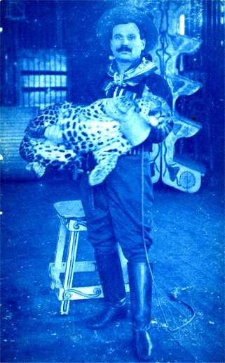 Animal Trainer & Jaguar RP Circus