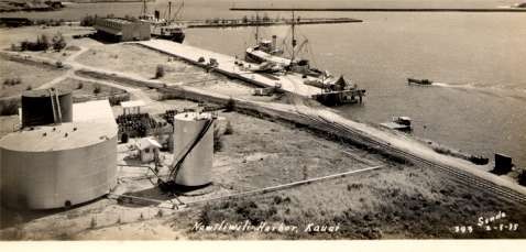 Hawaii Nawiliwili Harbor Ships RP